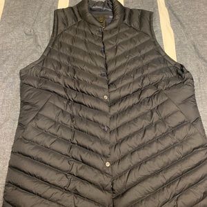 Men’s Lululemon navy blue vest XL